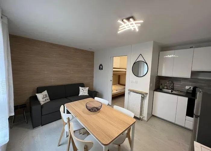 4 Pers, Pied Des Pistes, Wifi, Netflix, Lave-vaisselle لو دوز آلب